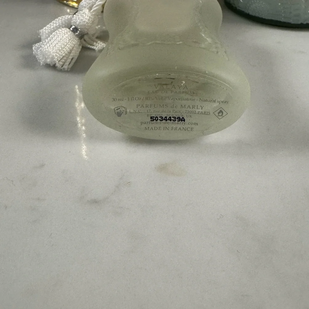 PARFUMS de MARLY Paris-  Valaya 1 oz. - Picture 3 of 4